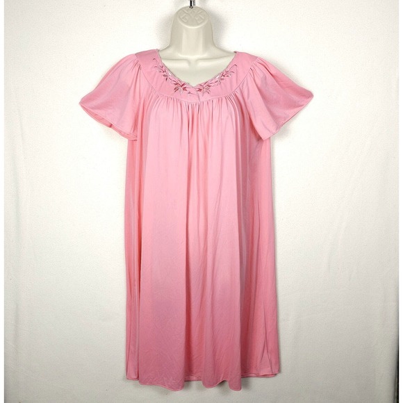 Miss Elaine Vintage Classic Pink Cottagecore Nightgown Size S Flutter Sleeves - Picture 1 of 10